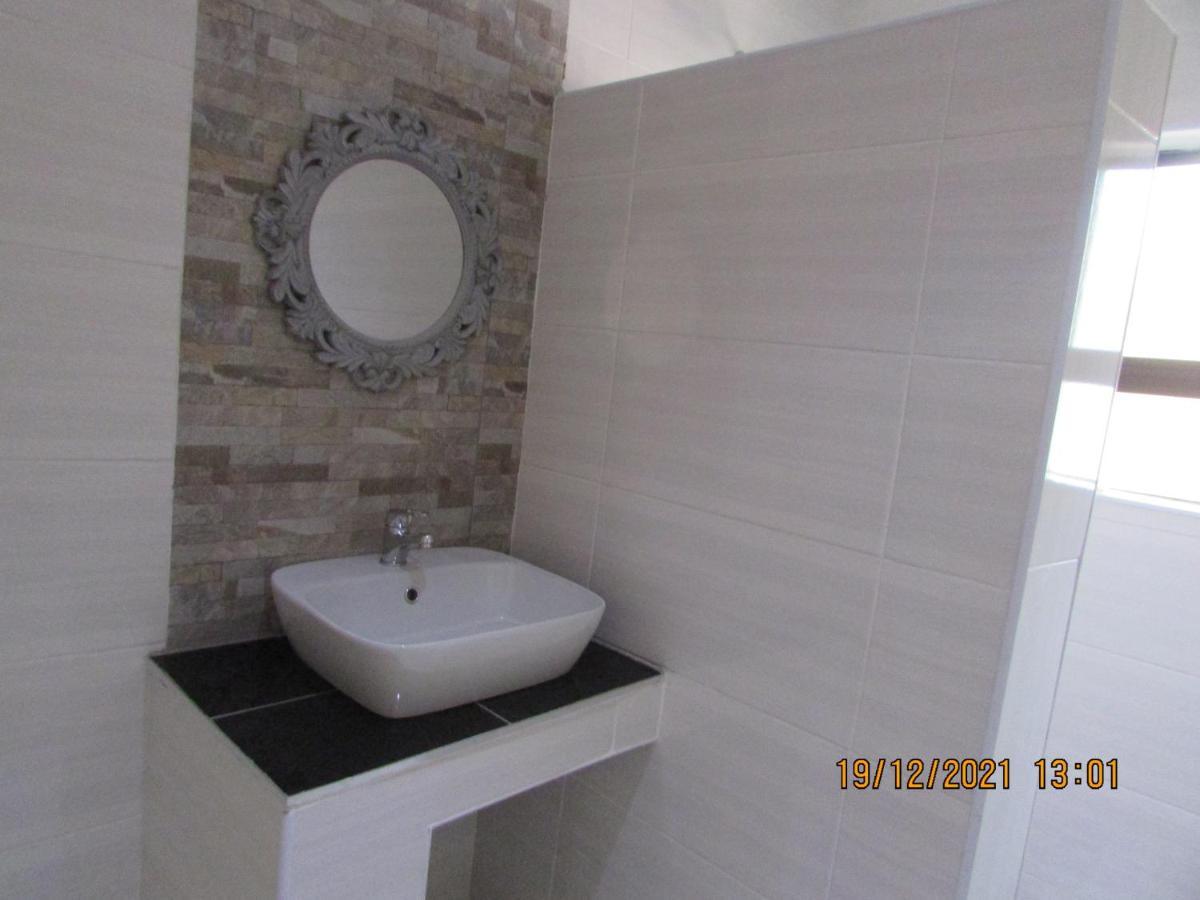 Aloes Lodge Leribe Екстер'єр фото