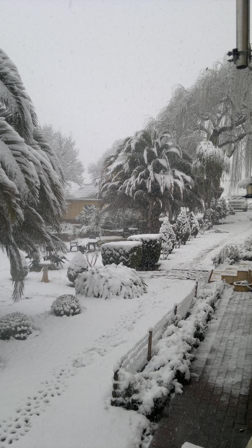 Aloes Lodge Leribe Екстер'єр фото